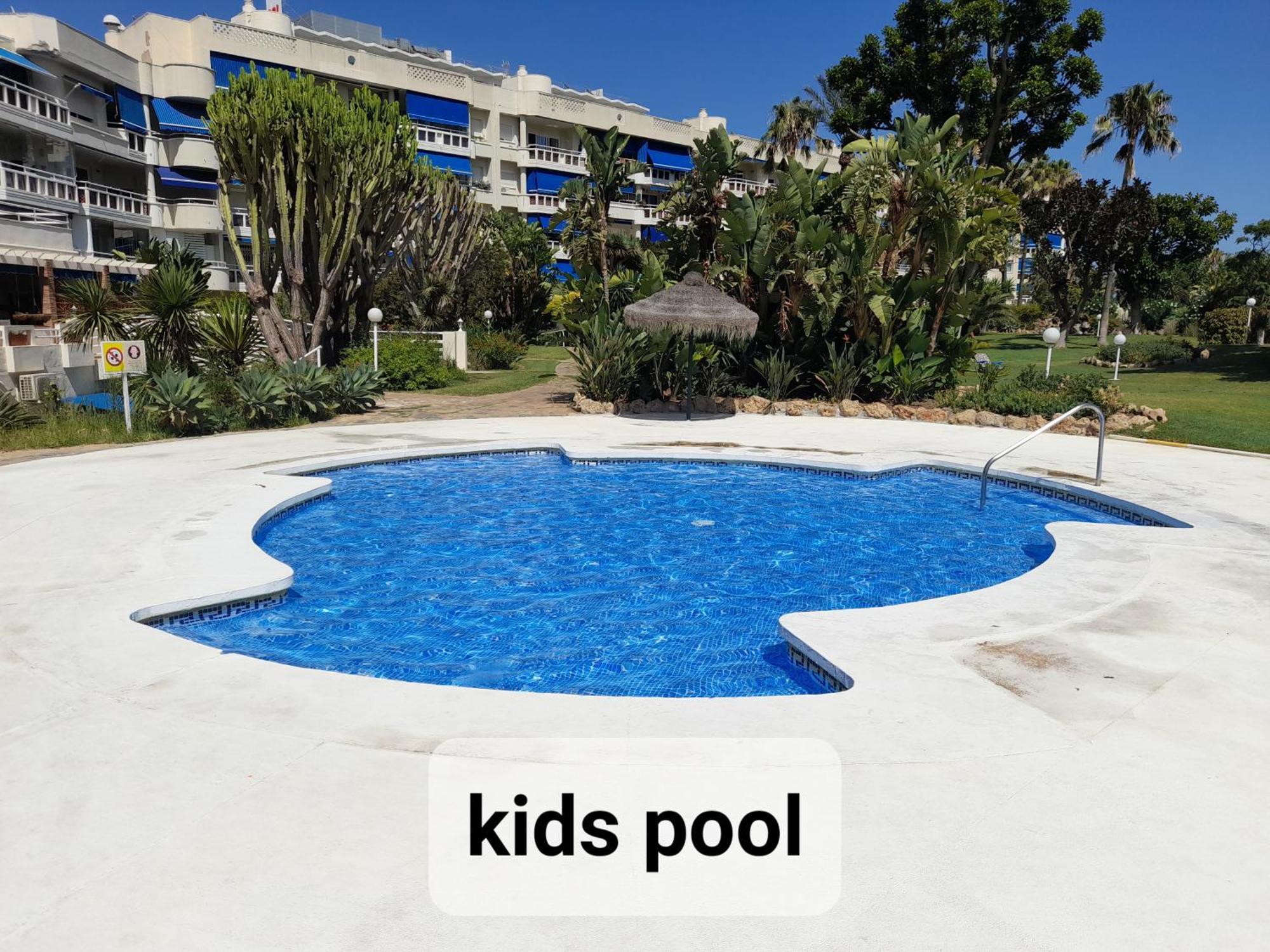 Costa Lago Beach Torremolinos Exterior photo